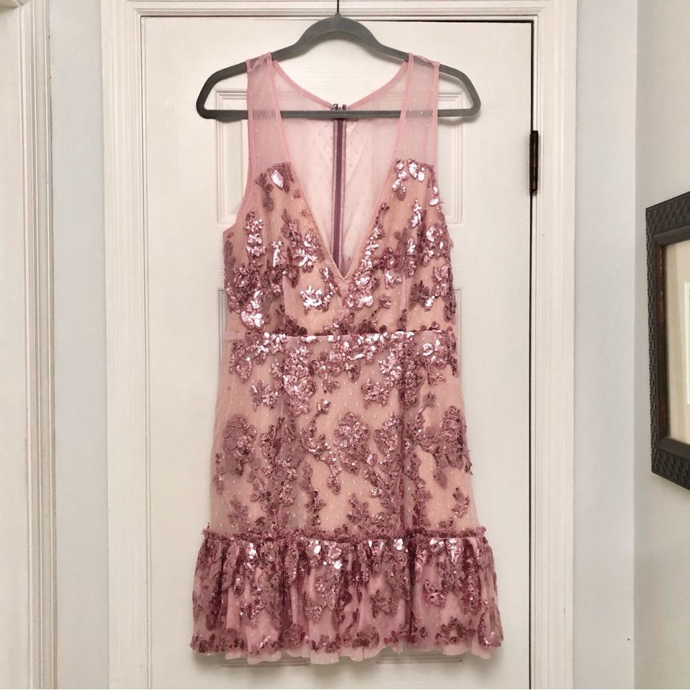 NBD x Revolve Pink Sequin Sweet Dreams Mini Dress Plunging Deep V-Neck L - Picture 4 of 9